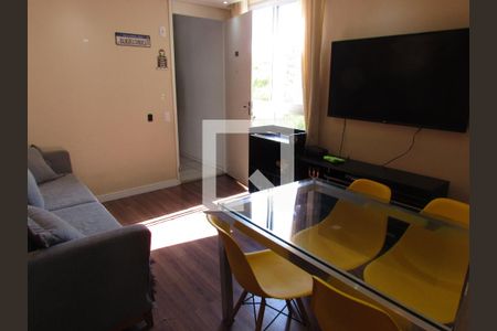 Sala de apartamento à venda com 2 quartos, 43m² em Parque Assuncao, Taboão da Serra