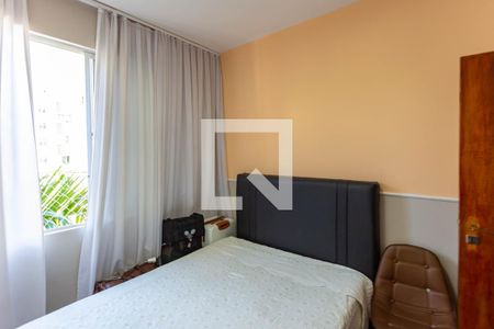 Quarto 1 de apartamento para alugar com 2 quartos, 85m² em Buritis, Belo Horizonte