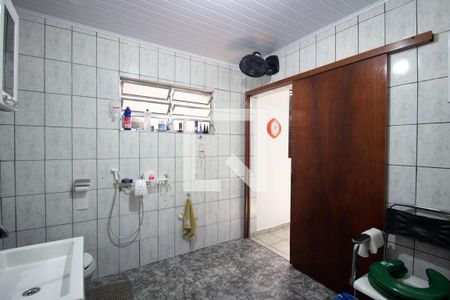 Banheiro da Suíte 1 de casa para alugar com 4 quartos, 250m² em Vila Regina ( Zona Leste), São Paulo