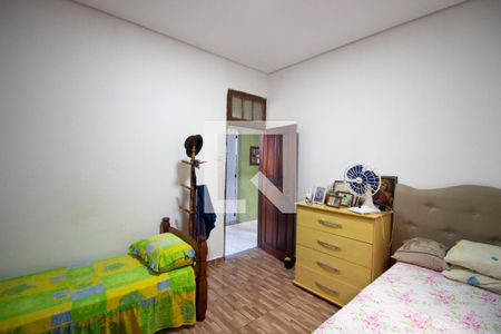 Casa à venda com 250m², 5 quartos e 3 vagasQuarto 2