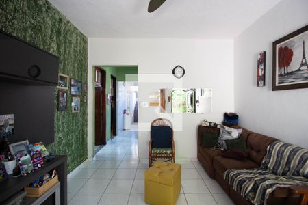 Sala de casa para alugar com 4 quartos, 250m² em Vila Regina ( Zona Leste), São Paulo