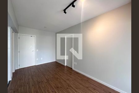 Sala de apartamento para alugar com 1 quarto, 50m² em Jardim das Acácias, São Paulo