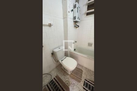 Banheiro de apartamento à venda com 1 quarto, 55m² em Copacabana, Rio de Janeiro