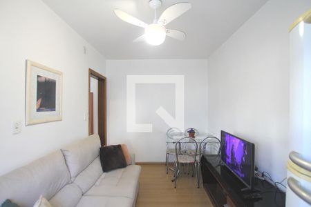 Sala de apartamento à venda com 1 quarto, 35m² em Vila Ipiranga, Porto Alegre