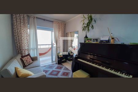 Sala de apartamento à venda com 2 quartos, 65m² em Vila Yara, Osasco