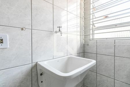 Casa para alugar com 54m², 2 quartos e sem vagaÁrea de serviço