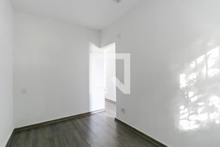 Quarto 2 de casa para alugar com 2 quartos, 54m² em Penha de França, São Paulo