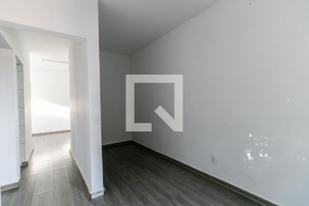 Quarto 1 de casa para alugar com 2 quartos, 54m² em Penha de França, São Paulo