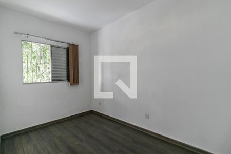 Quarto 2 de casa para alugar com 2 quartos, 54m² em Penha de França, São Paulo