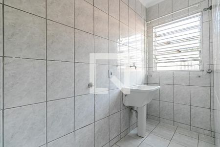 Casa para alugar com 54m², 2 quartos e sem vagaÁrea de serviço