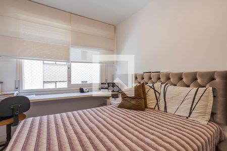 Quarto 2 de apartamento à venda com 2 quartos, 63m² em Passo da Areia, Porto Alegre