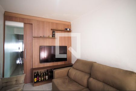 Sala de casa para alugar com 3 quartos, 72m² em Planalto, Belo Horizonte