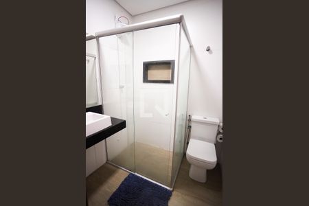 Banheiro 2 de casa à venda com 3 quartos, 72m² em Planalto, Belo Horizonte