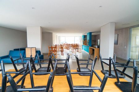 Apartamento para alugar com 42m², 2 quartos e 1 vaga Apartamento para alugar com 42m², 2 quartos e 1 vagaÁrea comum - Salão de festas