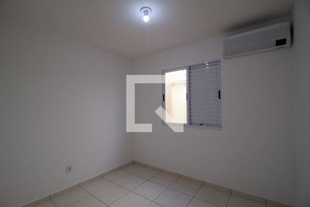 Quarto de casa de condomínio para alugar com 2 quartos, 80m² em Conjunto Habitacional Júlio de Mesquita Filho, Sorocaba