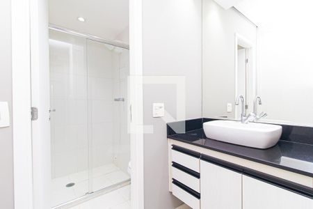 Banheiro de kitnet/studio à venda com 1 quarto, 33m² em Consolação, São Paulo