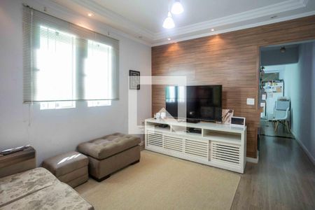 Sala de TV de casa à venda com 6 quartos, 290m² em Piraporinha, Diadema