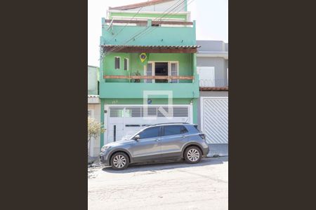 Casa à venda com 290m², 6 quartos e 2 vagasFachada