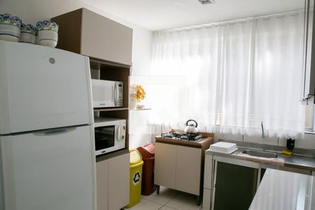 Apartamento à venda com 64m², 2 quartos e sem vagaÁrea comum