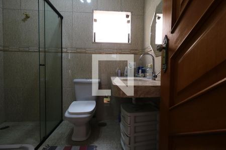 Casa à venda com 420m², 2 quartos e 20 vagasBanheiro da Suíte