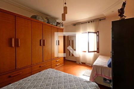 Casa à venda com 420m², 2 quartos e 20 vagasSuíte