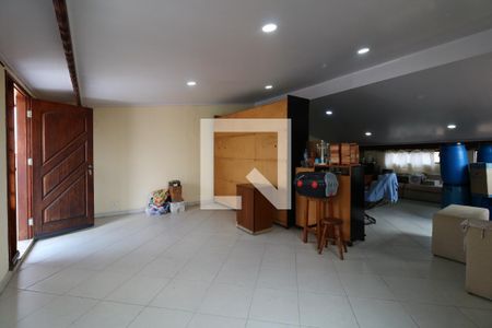 Casa à venda com 420m², 2 quartos e 20 vagasSalão de Festas