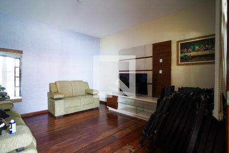 Sala de TV de casa para alugar com 3 quartos, 300m² em Jardim São Judas Tadeu, Sorocaba