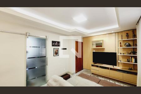 Sala de apartamento à venda com 3 quartos, 110m² em Paquetá, Belo Horizonte