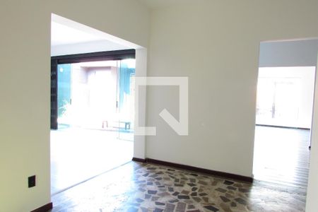 Sala de casa à venda com 6 quartos, 512m² em Caxingui, São Paulo