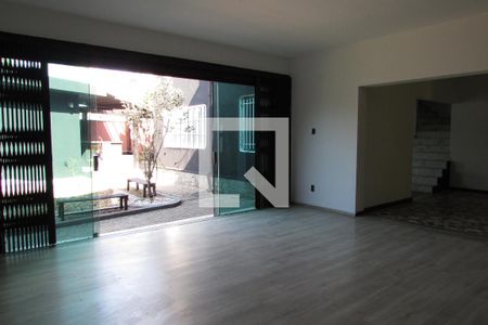 Sala de Lareira de casa à venda com 6 quartos, 512m² em Caxingui, São Paulo