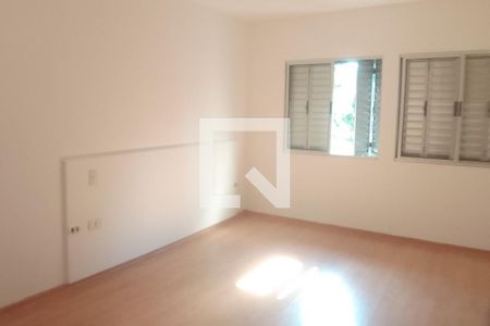 Casa à venda com 512m², 6 quartos e 4 vagas Casa à venda com 512m², 6 quartos e 4 vagasSuíte 3