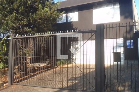 Casa à venda com 512m², 6 quartos e 4 vagas Casa à venda com 512m², 6 quartos e 4 vagasFachada - plaquinha