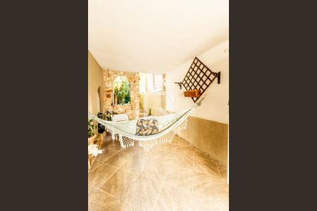 Casa à venda com 143m², 3 quartos e 3 vagasEntrada