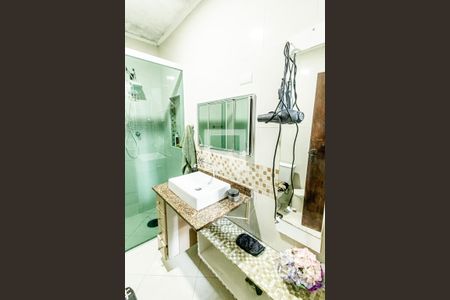 Casa à venda com 143m², 3 quartos e 3 vagasBanheiro 1