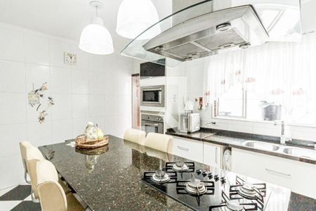 Casa à venda com 143m², 3 quartos e 3 vagasCozinha