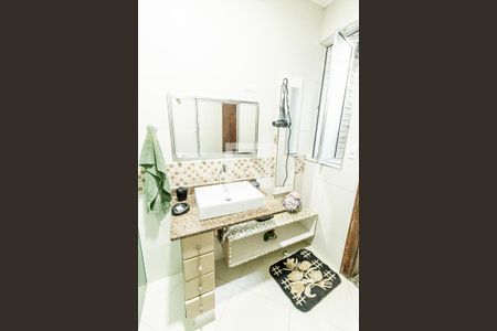 Casa à venda com 143m², 3 quartos e 3 vagasBanheiro 1