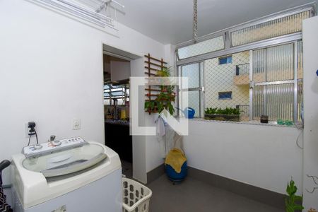 Apartamento à venda com 98m², 2 quartos e 1 vagaÁrea de Serviço