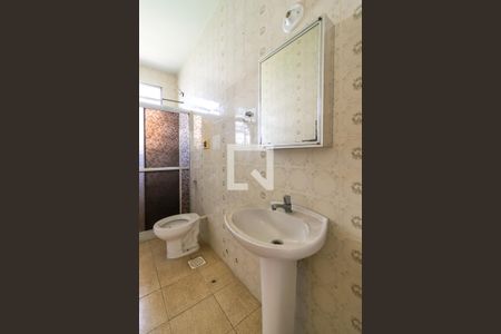 Banheiro de apartamento para alugar com 1 quarto, 51m² em Braz de Pina, Rio de Janeiro