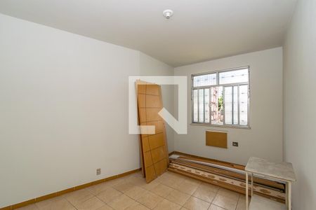 Quarto de apartamento para alugar com 1 quarto, 51m² em Braz de Pina, Rio de Janeiro