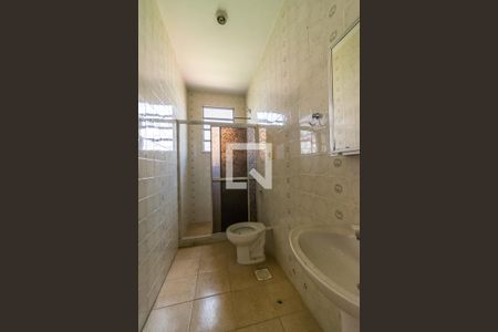 Banheiro de apartamento para alugar com 1 quarto, 51m² em Braz de Pina, Rio de Janeiro
