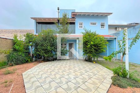 Casa à venda com 310m², 4 quartos e 5 vagasQuintal