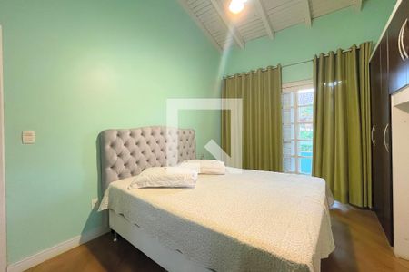 Casa à venda com 310m², 4 quartos e 5 vagasSuíte