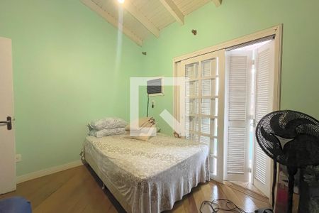 Casa à venda com 310m², 4 quartos e 5 vagasQuarto 3