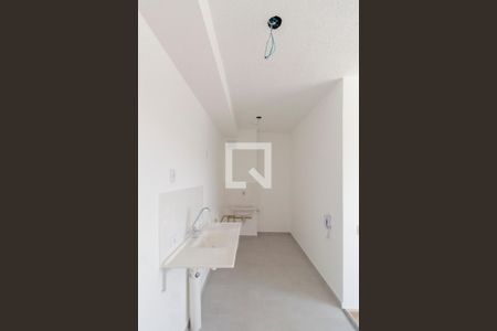 Cozinha e Área de Serviço de apartamento à venda com 2 quartos, 39m² em Jardim Helena, São Paulo