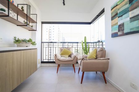 Varanda de apartamento à venda com 2 quartos, 58m² em Vila Andrade, São Paulo