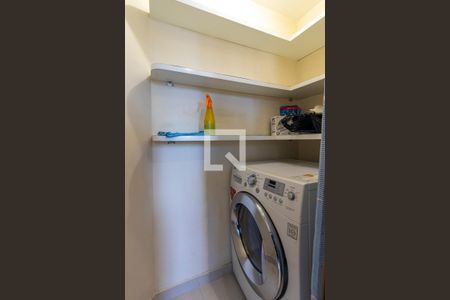 Cozinha e Área de Serviço de kitnet/studio para alugar com 1 quarto, 67m² em Itaim Bibi, São Paulo