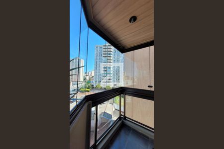 Varanda da Sala de apartamento para alugar com 1 quarto, 72m² em Cambuí, Campinas