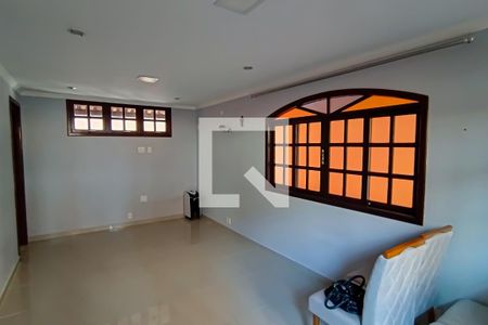 sala de casa para alugar com 3 quartos, 143m² em Pechincha, Rio de Janeiro