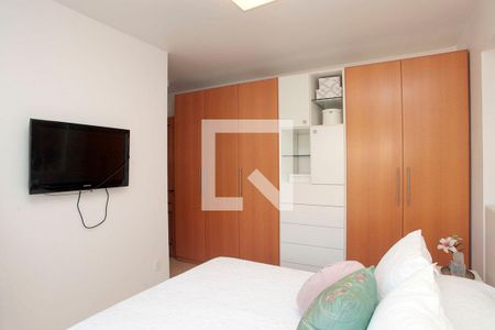 Quarto 1 Suíte de apartamento para alugar com 2 quartos, 82m² em Auxiliadora, Porto Alegre