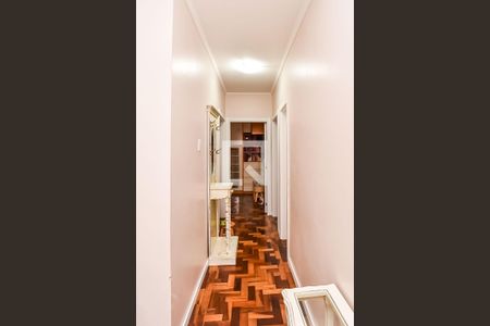 Corredor de apartamento à venda com 3 quartos, 58m² em Sarandi, Porto Alegre